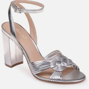 Jewel by Badgley Mischka Heels